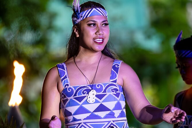 Toa Luau at Waimea Valley, Oahu - Dinner includes Hawaiian specialties and drinks