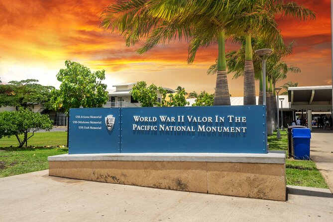 Tribute to Pearl Harbor Arizona Memorial and Honolulu City Tour - Punchbowl Cemetery and Honolulu’s royal landmarks