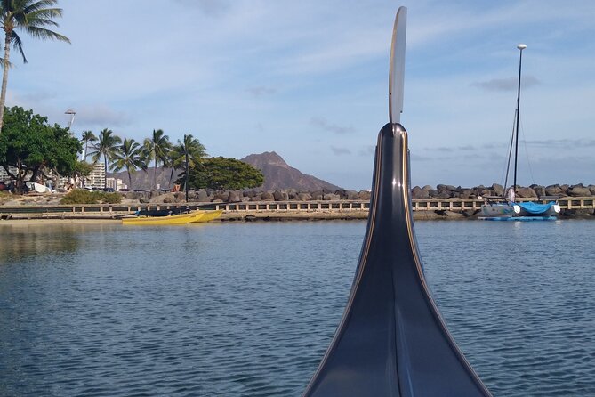 Valentine's Waikiki Gondola Cruise - Magic Island and the limits of the shorter option