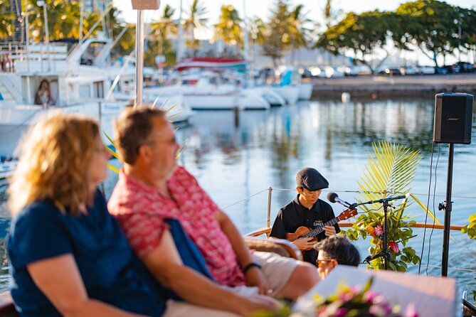 Vida Mia Morning Coffee Cruise - Touring a restored wooden yacht