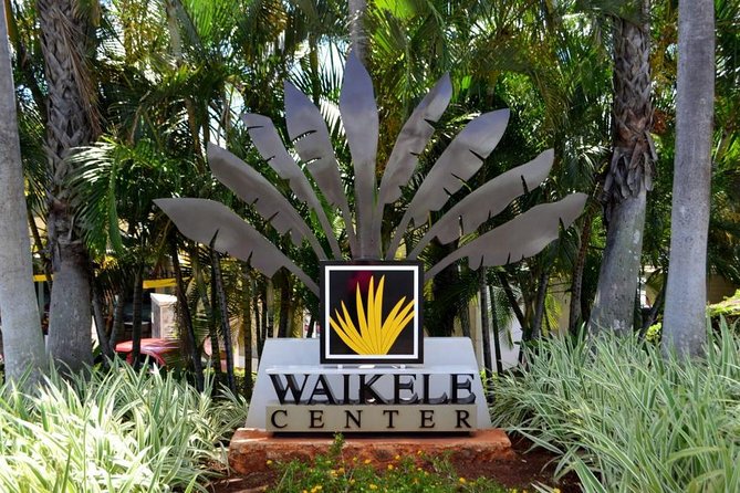 Waikele Outlet Shopping Shuttle from Waikiki - Why this shuttle works better than a rental car