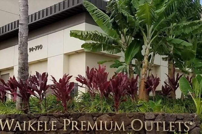 Waikele Outlet Shopping Shuttle from Waikiki - Shopping at Hawaii’s largest outlet center