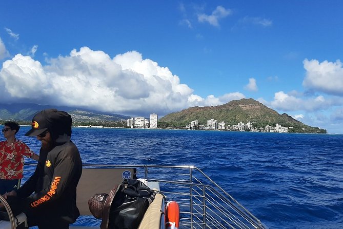 Waikiki 3pm Tradewind Sail - Open Bar Included - The crew, music, and onboard mood