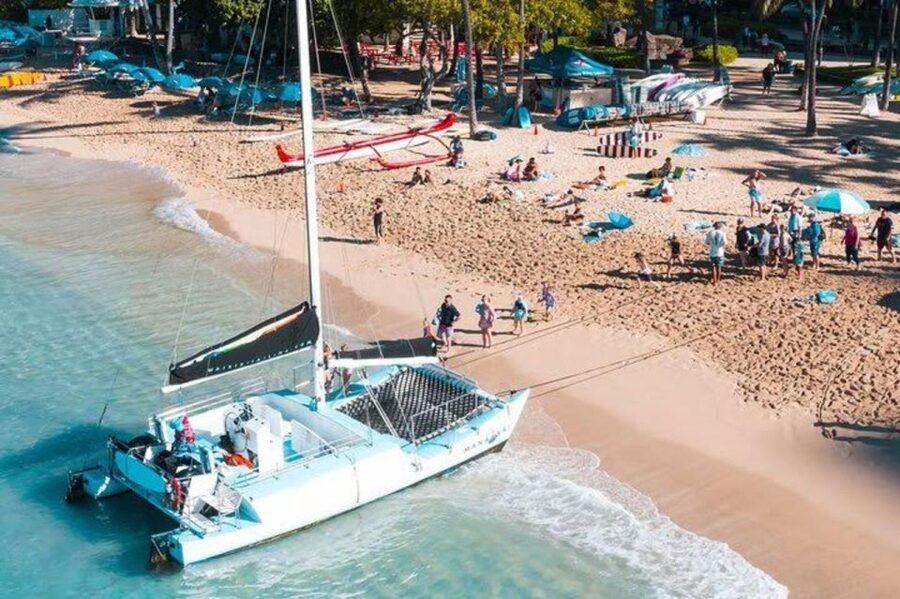 Waikiki Beach: Turtle Snorkeling and Sailing on Hāwea - Key points to know before booking