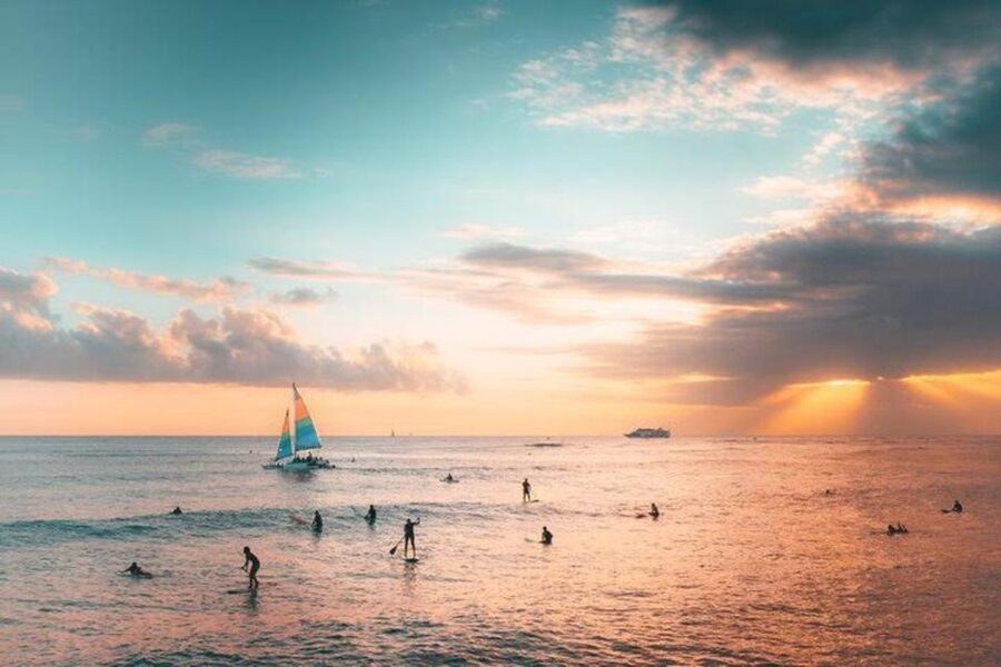 Waikiki Beach: Turtle Snorkeling and Sailing on Hāwea - What happens during the 2.5 hours