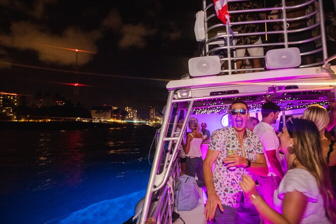 Waikiki Friday Fireworks Party Cruise with Live DJ & Full Bar - Live DJ Music and a Social Party Atmosphere
