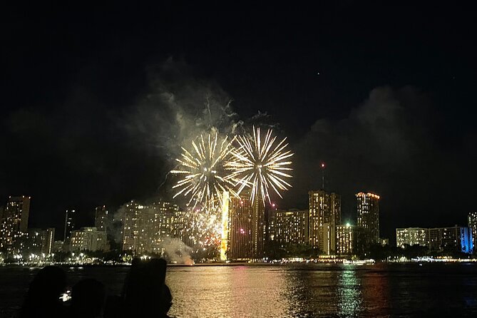 Waikiki: Friday Night Fireworks Catamaran Cruise - What the $67.77 price really buys you