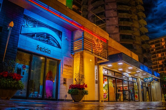 Waikiki Ghost Tour: Torches & Terrors - ESPACIO brings the stories into modern Waikiki