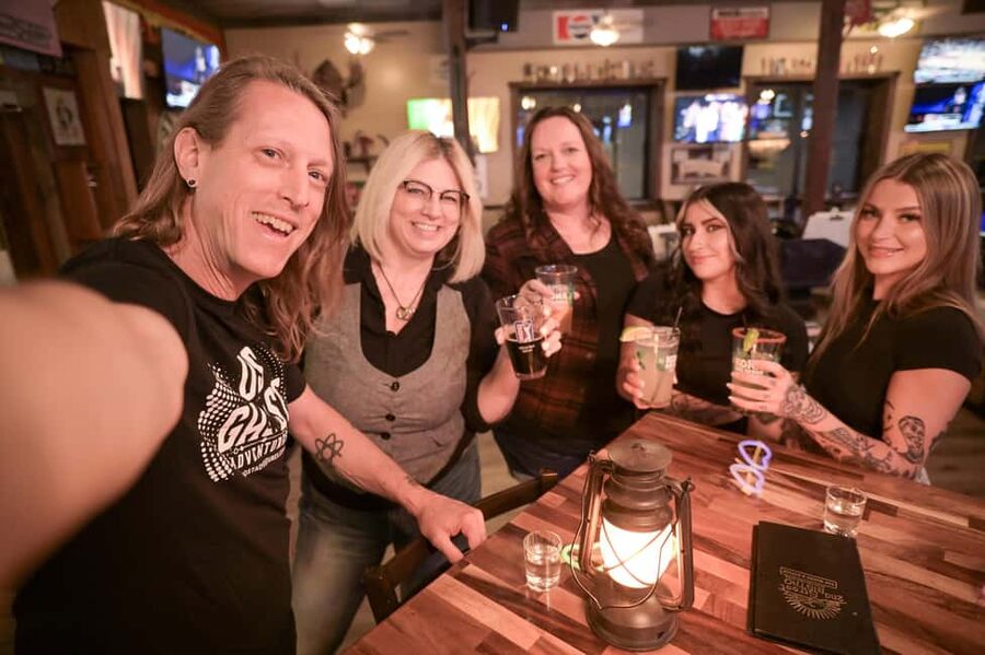 Waikiki Ghosts Boos and Booze Haunted Pub Crawl - Who should book this experience