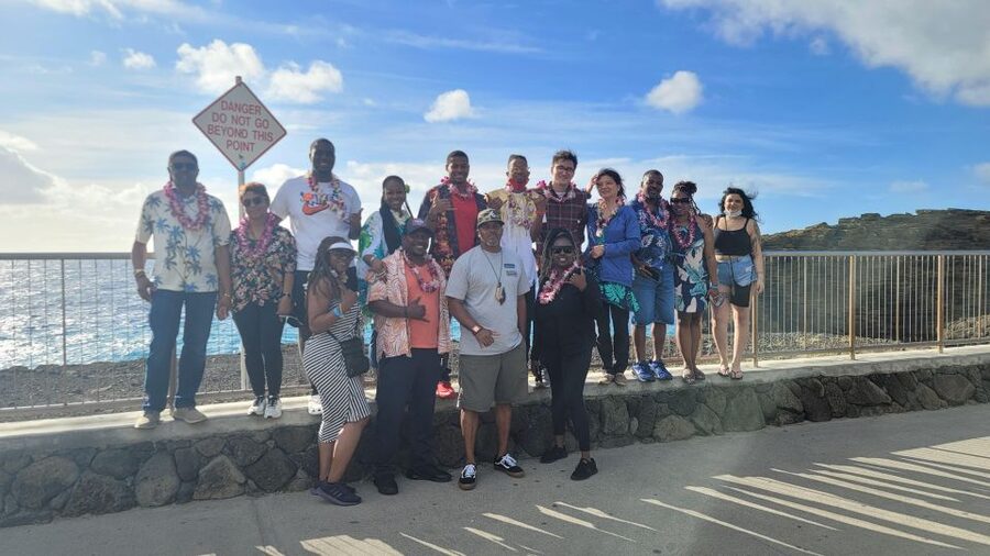 Waikiki: Oahu In a Day Circle Island Tour - Byodo-In Temple and the Valley of the Temples
