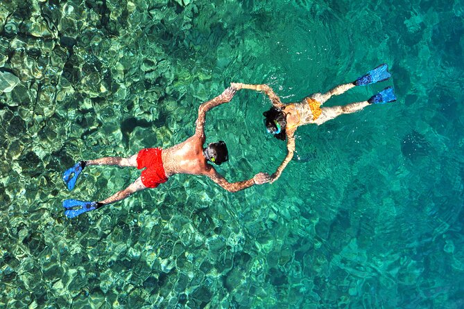Waikiki Sail and Snorkel Adventure Best of Hawaii 2023 - Perry and Hannah Bring a Personal Touch