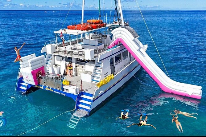 Waikiki Snorkeling & Ocean Waterpark Adventure from Oahu - Sailing Along the Diamond Head Coast
