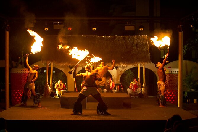 Waikiki Starlight Luau on The Great Lawn-Hilton Hawaiian Village - A Pacific Islands show on Waikiki’s Great Lawn