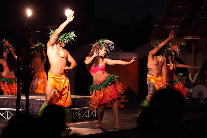 Waikiki Starlight Luau on The Great Lawn-Hilton Hawaiian Village - What happens from arrival to the final dance