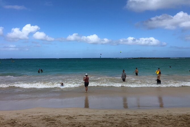 Waterfall Hike , Sightseeing & East Side Beach Day - The drive is part of the sightseeing