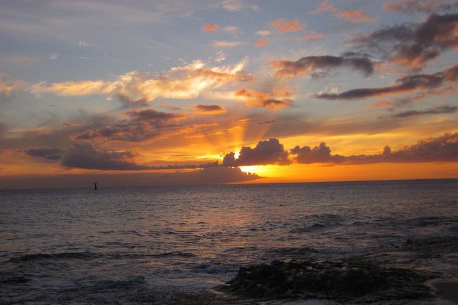 West Oahu Sunset Cocktail Cruise with Appetizers - The sunset, the return, and the Hawaiian sky