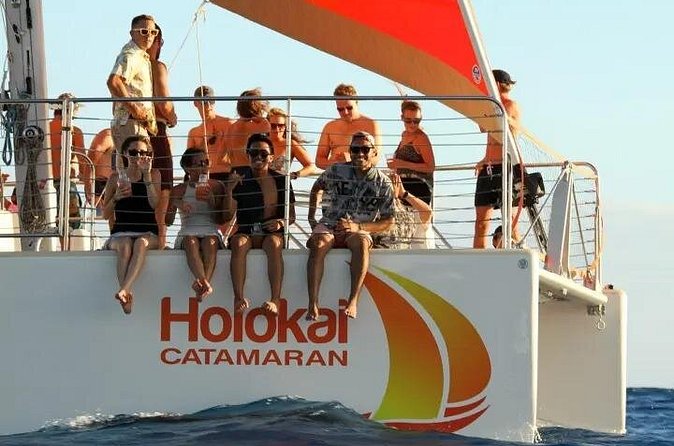 Whale Watching Sail in Honolulu with Open Bar - A group of up to 49 people